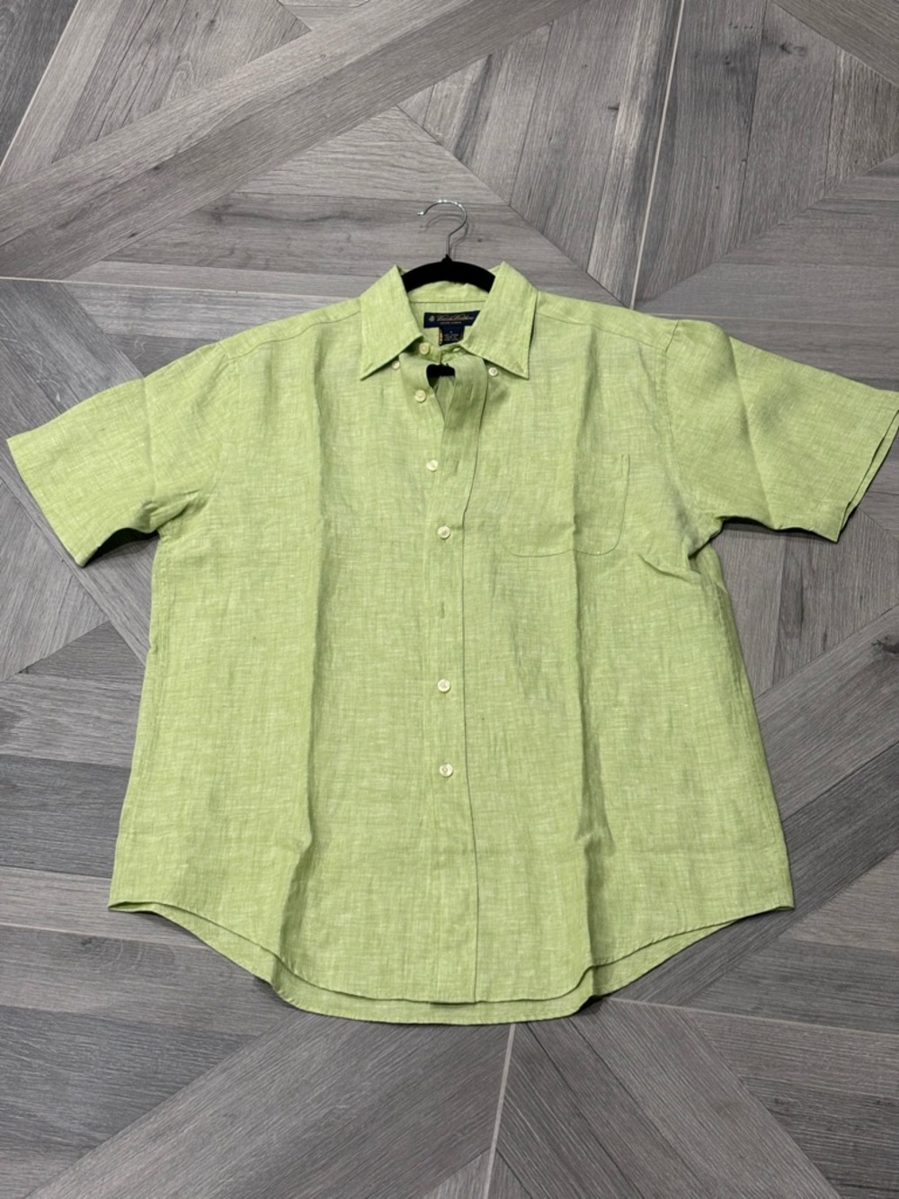 Brooks Brothers Lime Green Short-Sleeve Linen Button-Down Shirt